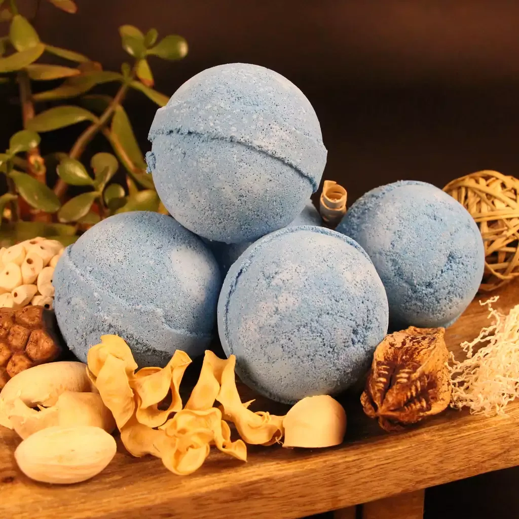 Bombe de bain XXL Mûre Sauvage – 180g au Beurre de Karité